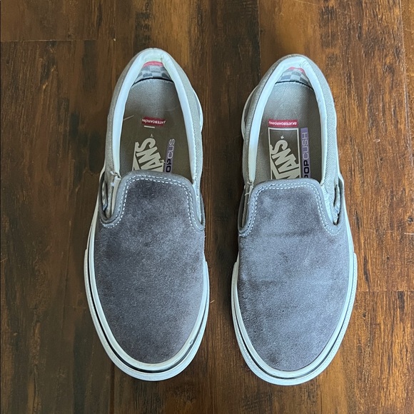 Vans Skate Pop Cush Gray and White Slip-On Sneakers Size: 4.5 Boys #VN0A5FCA1N6 - Picture 2 of 13